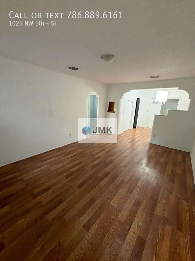 Charming 3-Bedroom + Den Home in the Heart of Miami property image