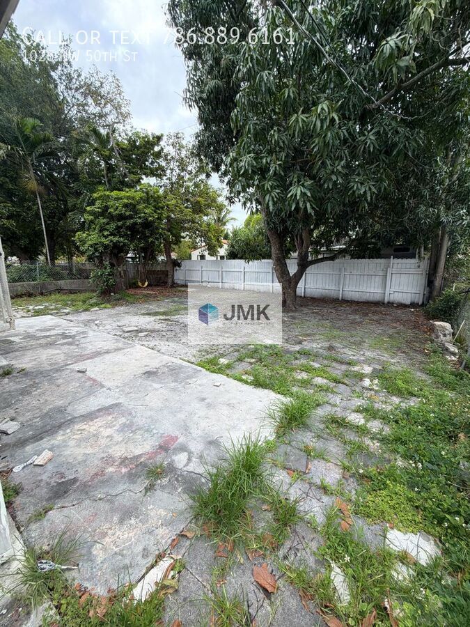 Charming 3-Bedroom + Den Home in the Heart of Miami property image