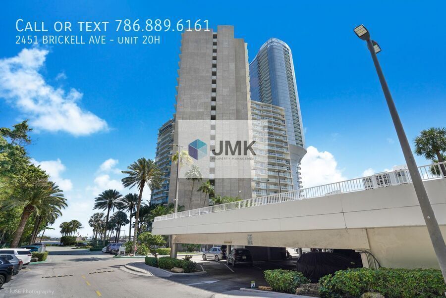 Stunning Waterfront Living in South Brickell property image