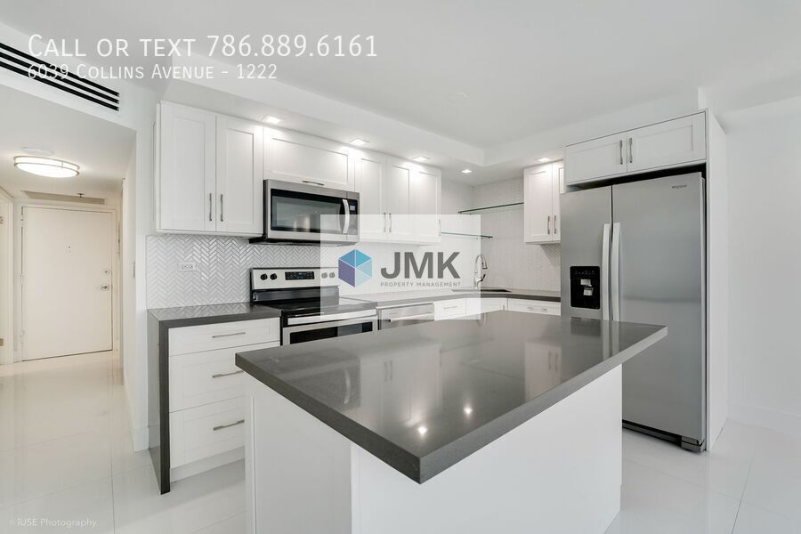 Beachfront Living at Maison Grande - 1 Bedroom + Den /2 Bathrooms property image